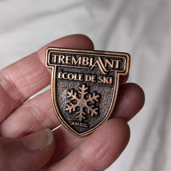 Ski Pins Collection - Picture 3 of 6